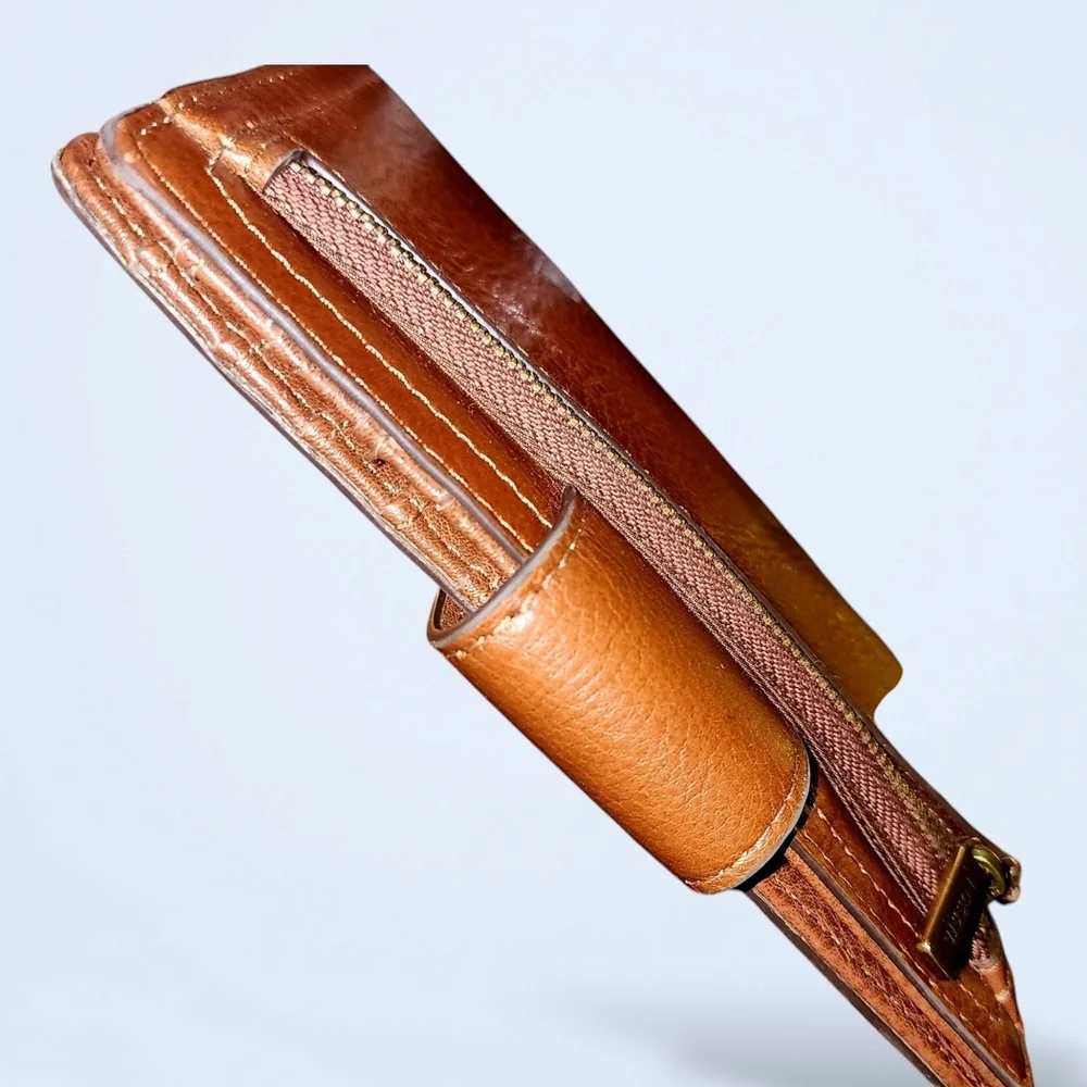 FOSSIL Logan RFID Tab Clutch